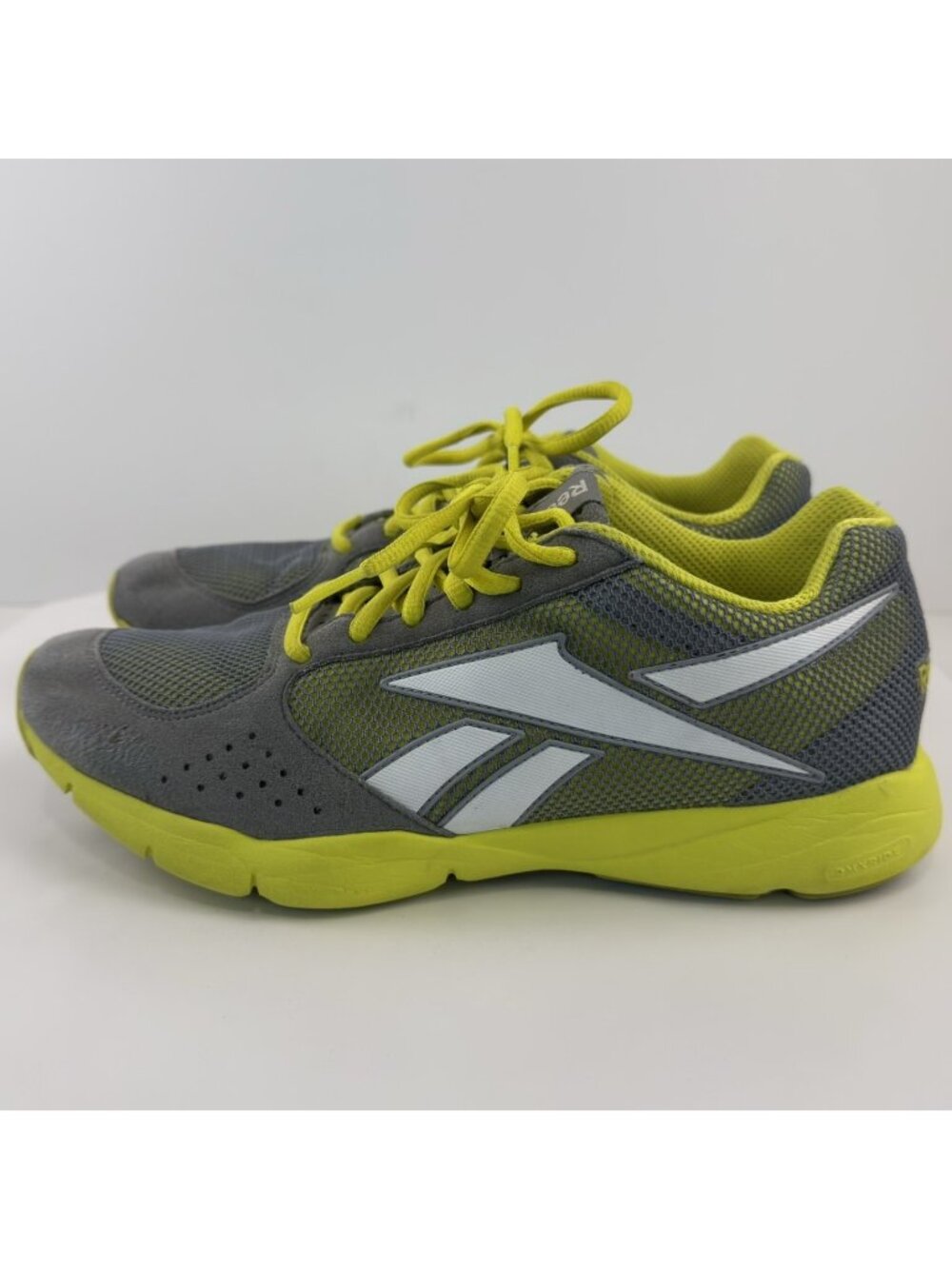Reebok Running Shoes Womens Size 7.5 Gray Yellow Mesh Lace Up Athletic Sneakers